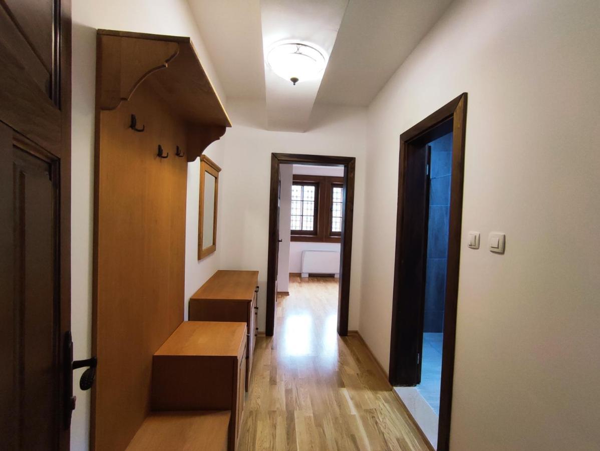 Guest Mansion, Гостински Палат Rostusa Exterior foto